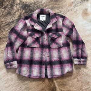 Dylan Pink Plaid Sherpa Jacket - size medium